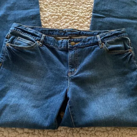 Michael Kors Blue Wash Women’s Size 12P Bootcut Straight Leg Gold Studded Jeans