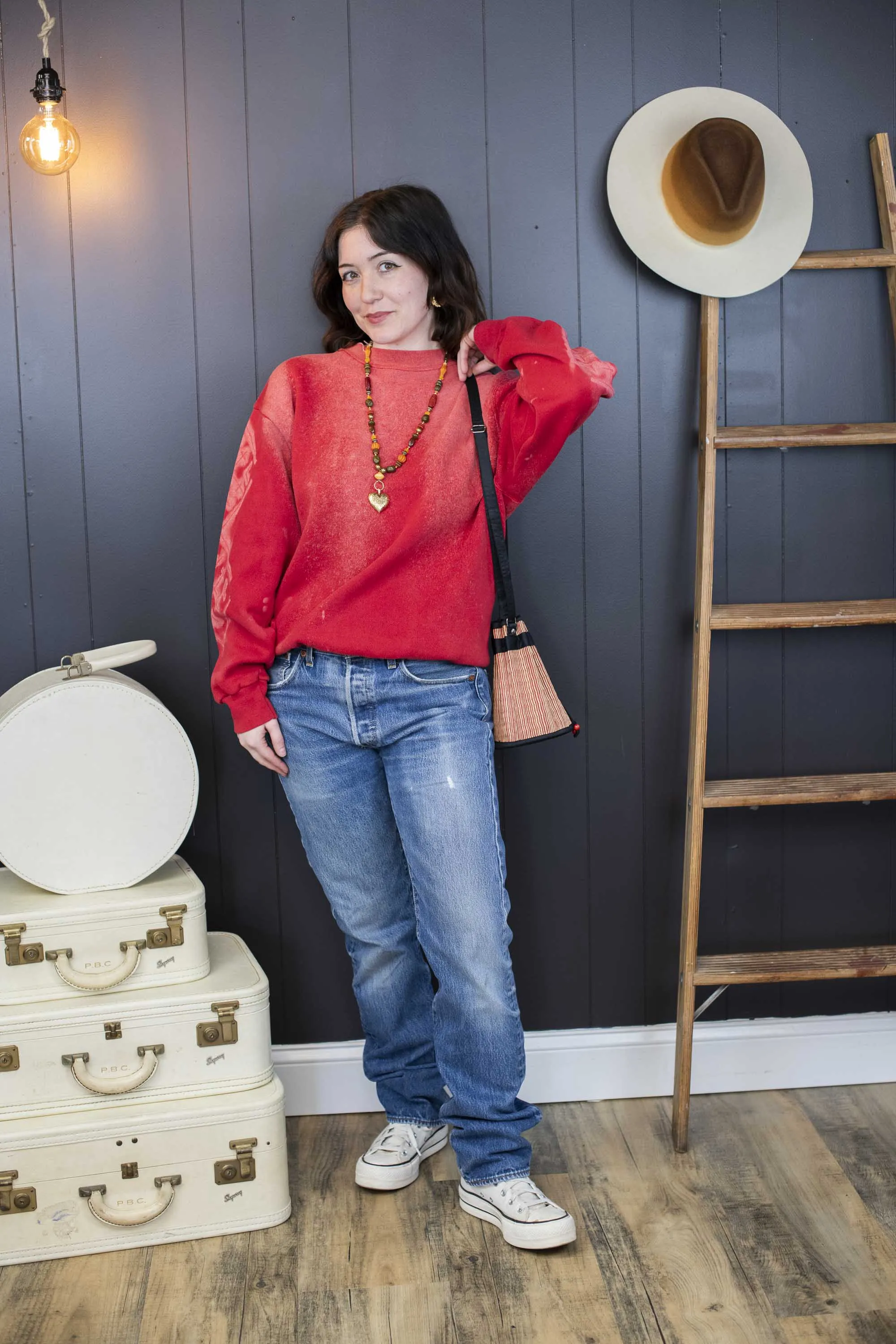 Mode Edit: Red Sweatshirt With Bleached Out Mara Logo - Size L