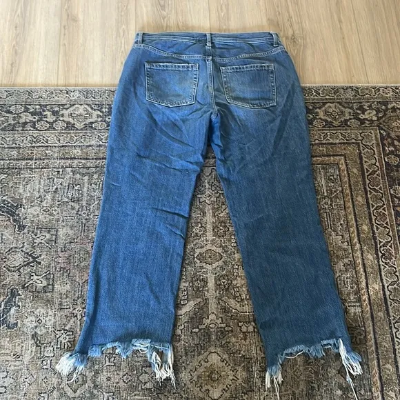 New Free People Maggie Mid Rise Straight Leg Chewed Hem Jeans Size 30