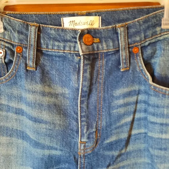 NWOT Madewell Straight Crop Medium Wash Distressed Denim Jeans F2816 Size 32