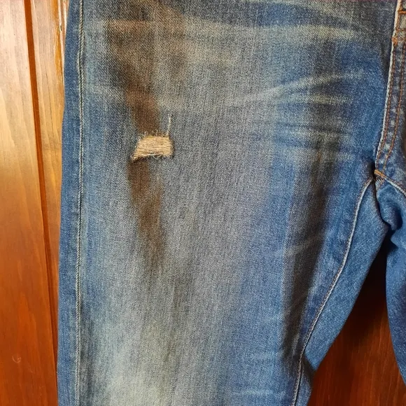 NWOT Madewell Straight Crop Medium Wash Distressed Denim Jeans F2816 Size 32
