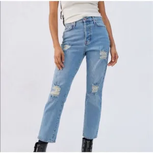 NWT BDG UO High Rise Stretch Slim Straight Leg Distressed Jeans