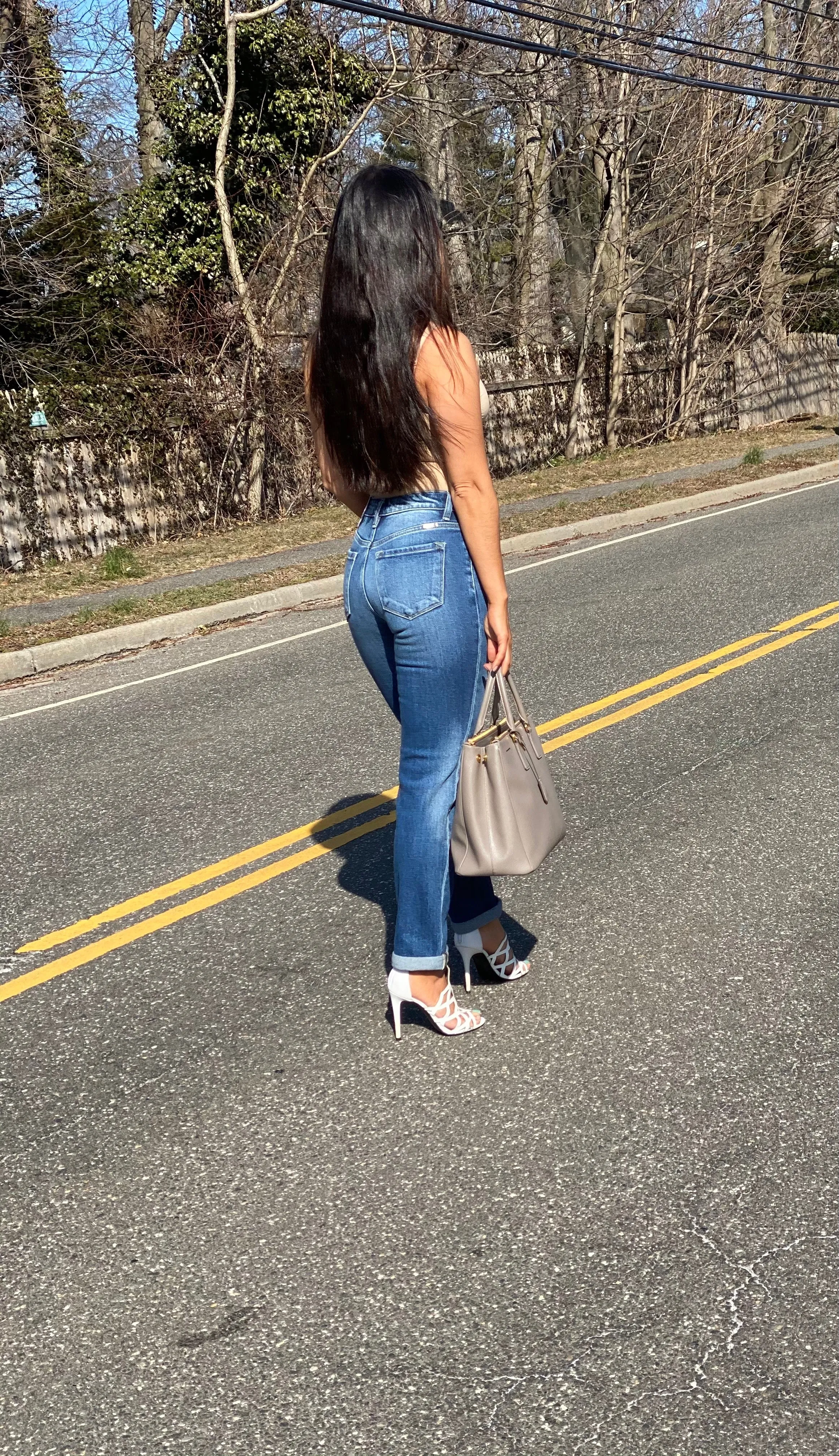 OLIVIA HIGH RISE JEANS
