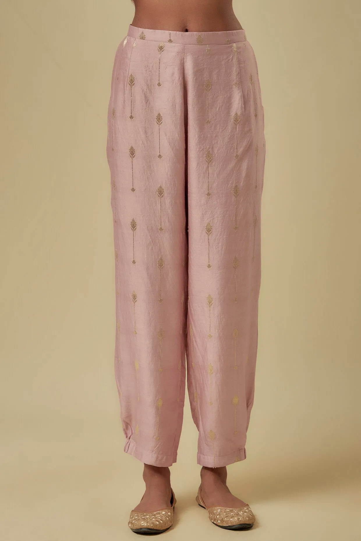 Onion pink brocade butti embroidered kurta set