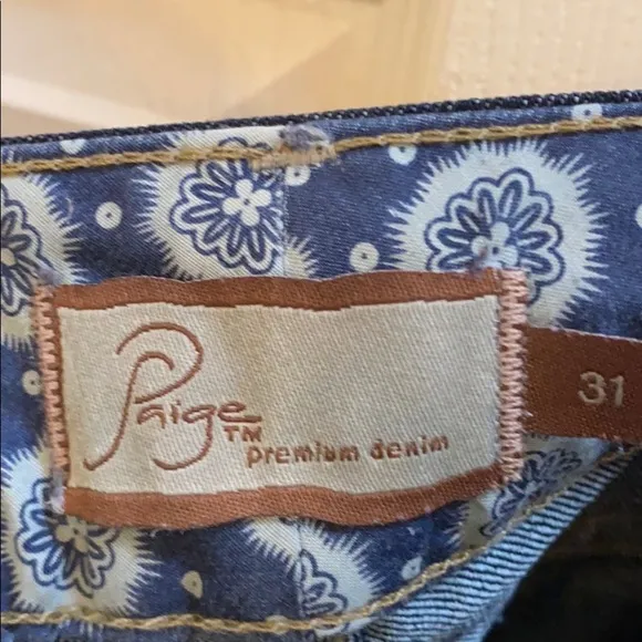 Paige jeans bootcut size 31