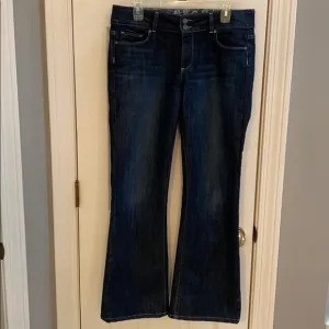 Paige jeans bootcut size 31