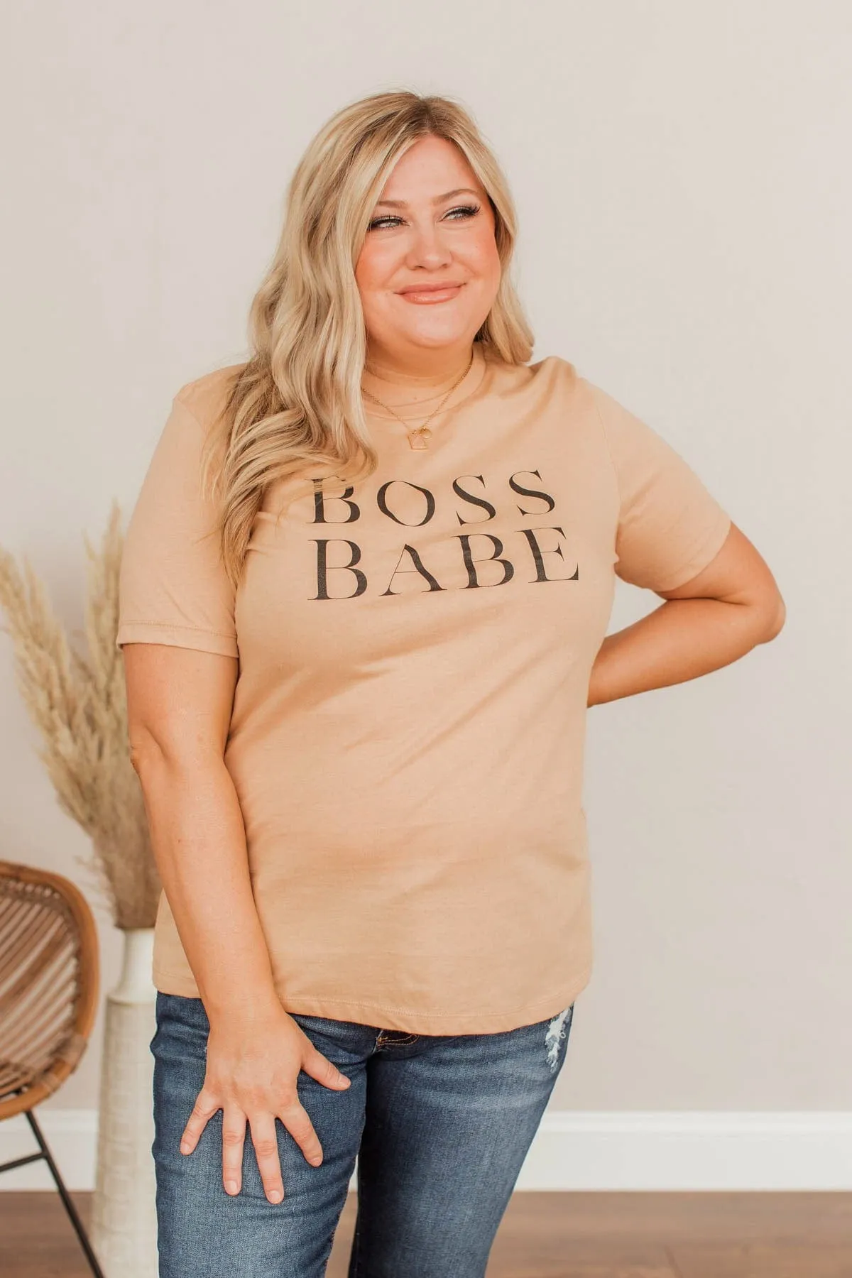 "Boss Babe" Graphic Tee- Sand