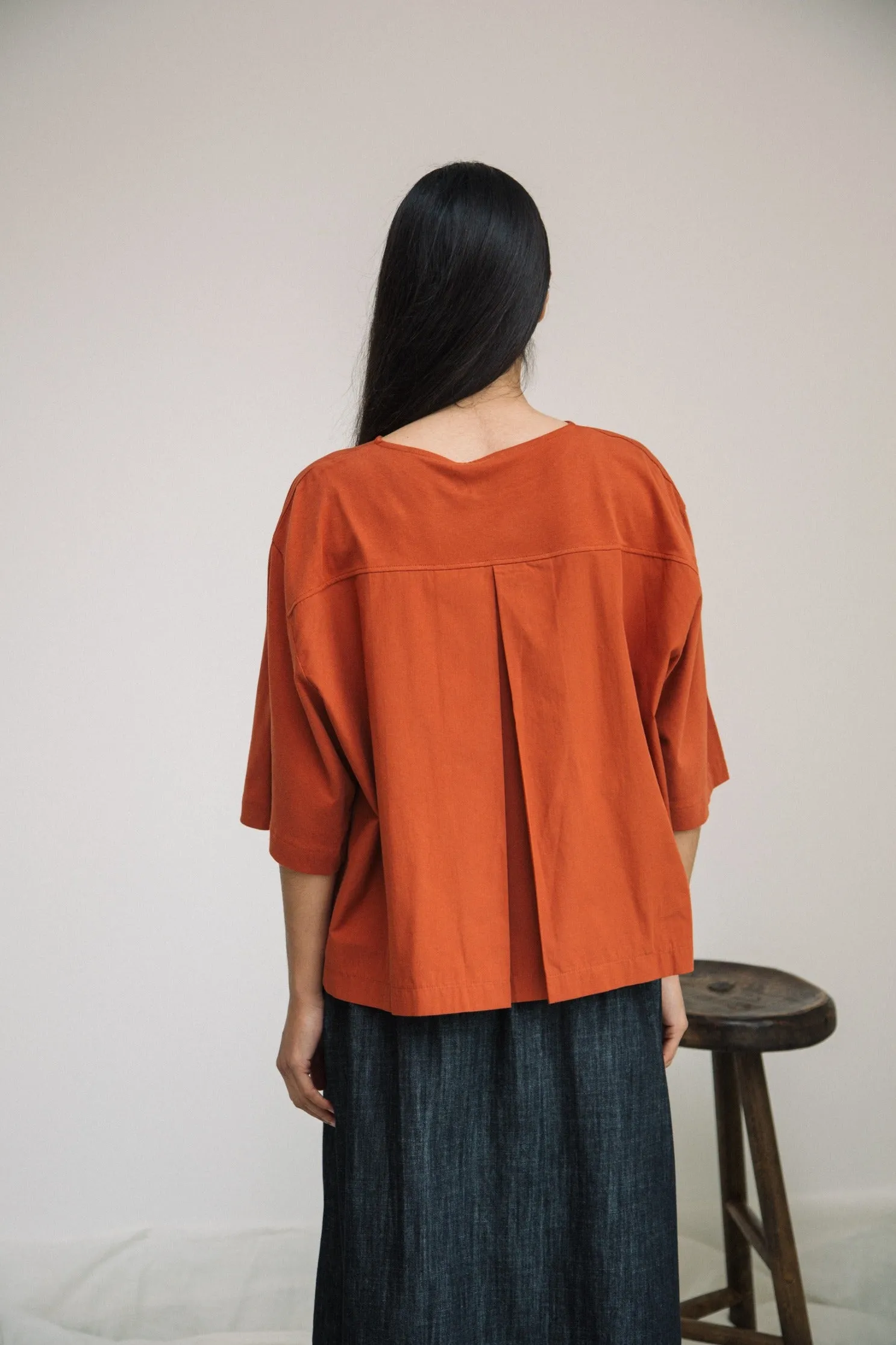 Shay Organic Cotton Jersey and Poplin Top in Paprika