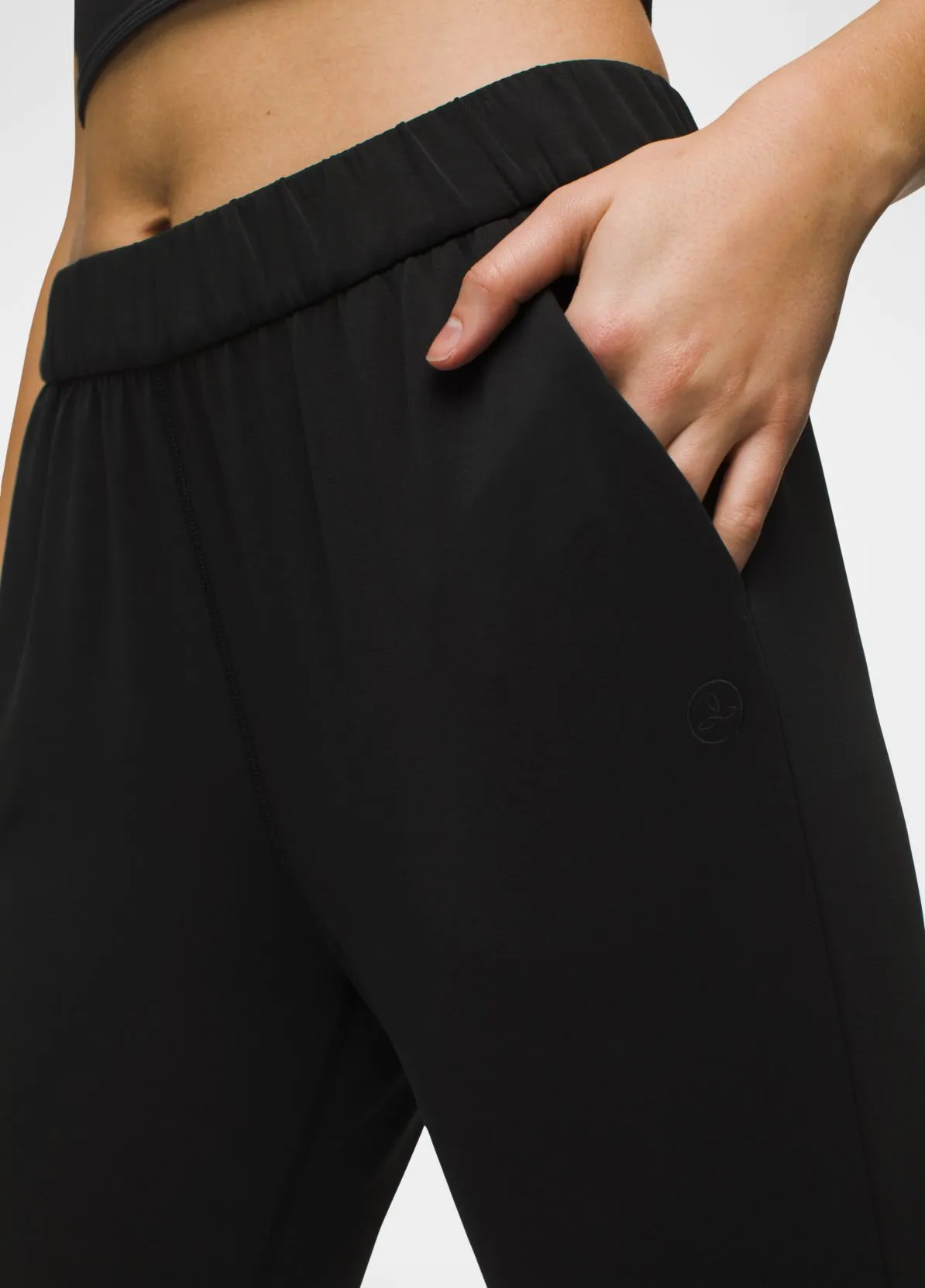 Shea Jogger
