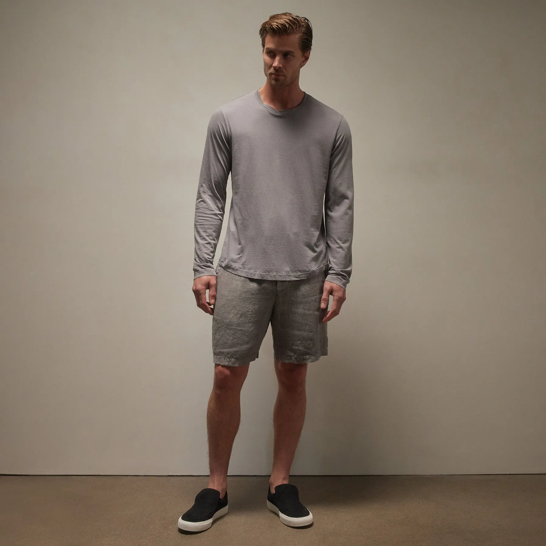 Shirttail Hem Crew - Silver Grey Pigment