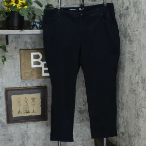 Style & Co Plus Size Tummy Control Straight-Leg Jeans Rinse 24W