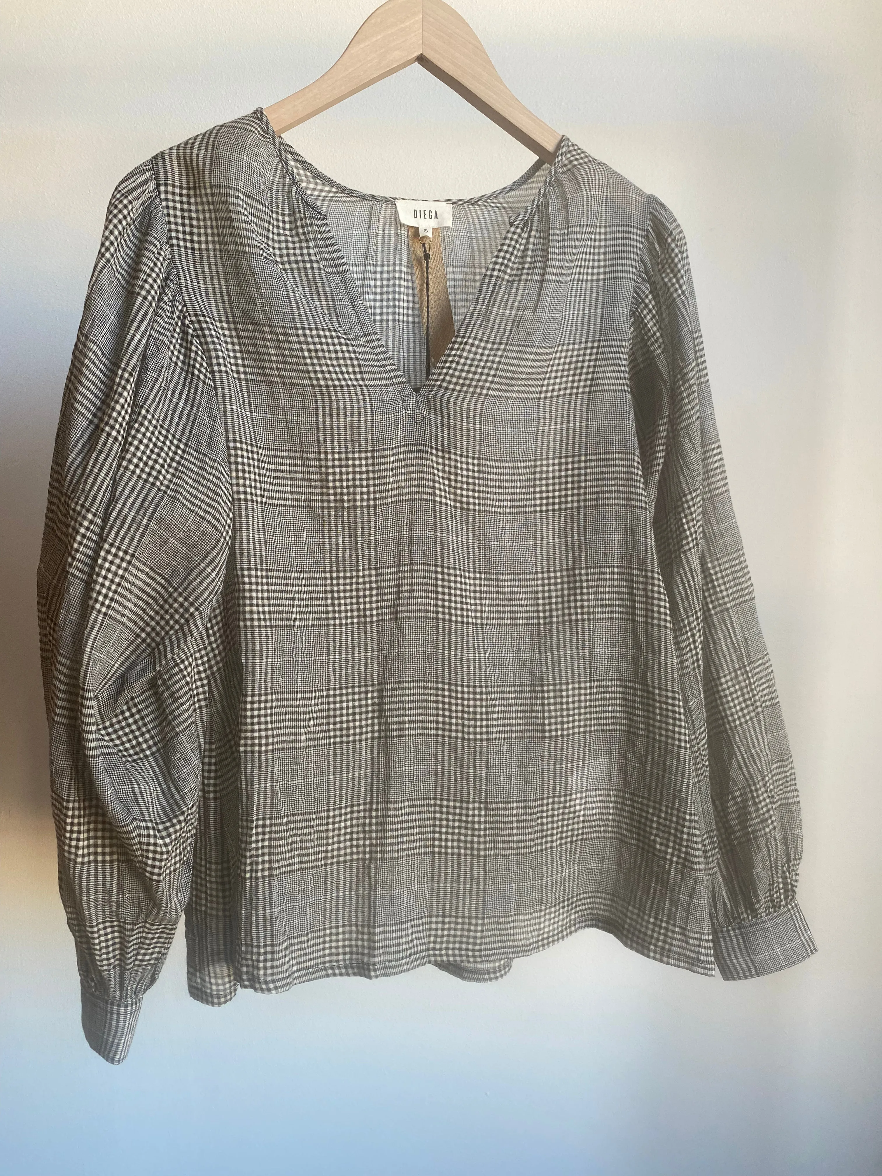 Tenia 73144, 4