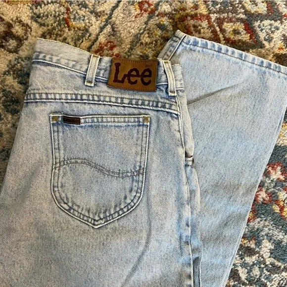 True Vintage Lee High Rise Light Wash Slouchy Mom Denim Jeans - size 16