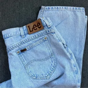 True Vintage Lee High Rise Light Wash Slouchy Mom Denim Jeans - size 16