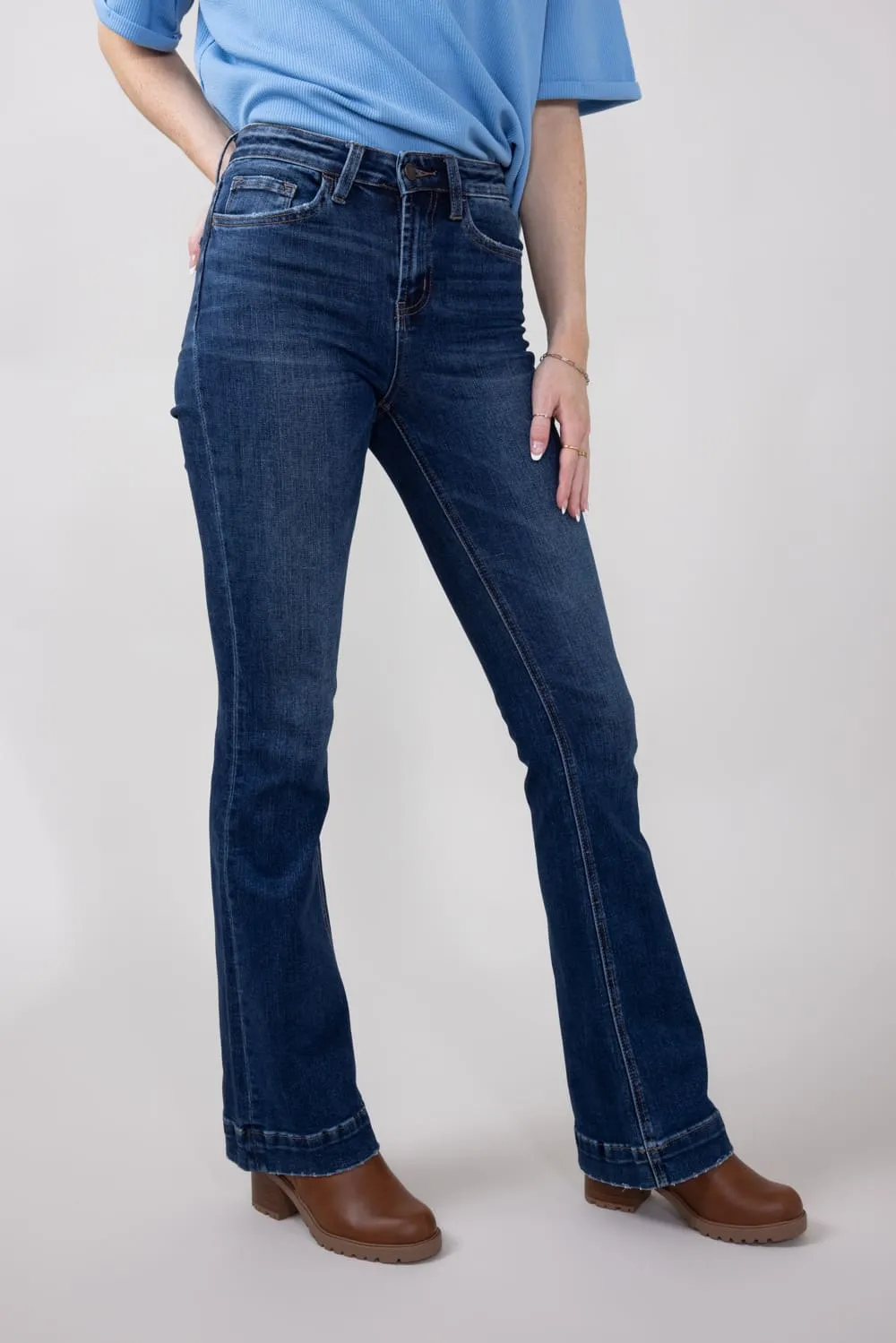 Vervet High Rise Dark Wash Trousers Hem Bootcut Jeans for Women | T6501