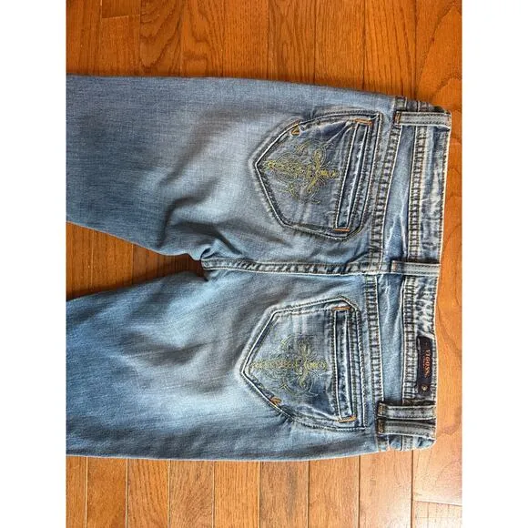 Vigoss Jeans Bootcut size 7 Light Wash embroidered back pockets