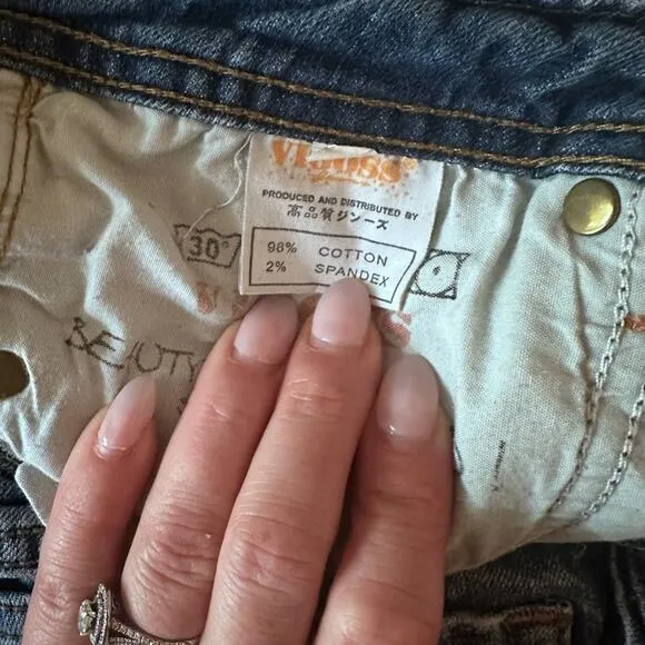 Vigoss Jeans Bootcut size 7 Light Wash embroidered back pockets
