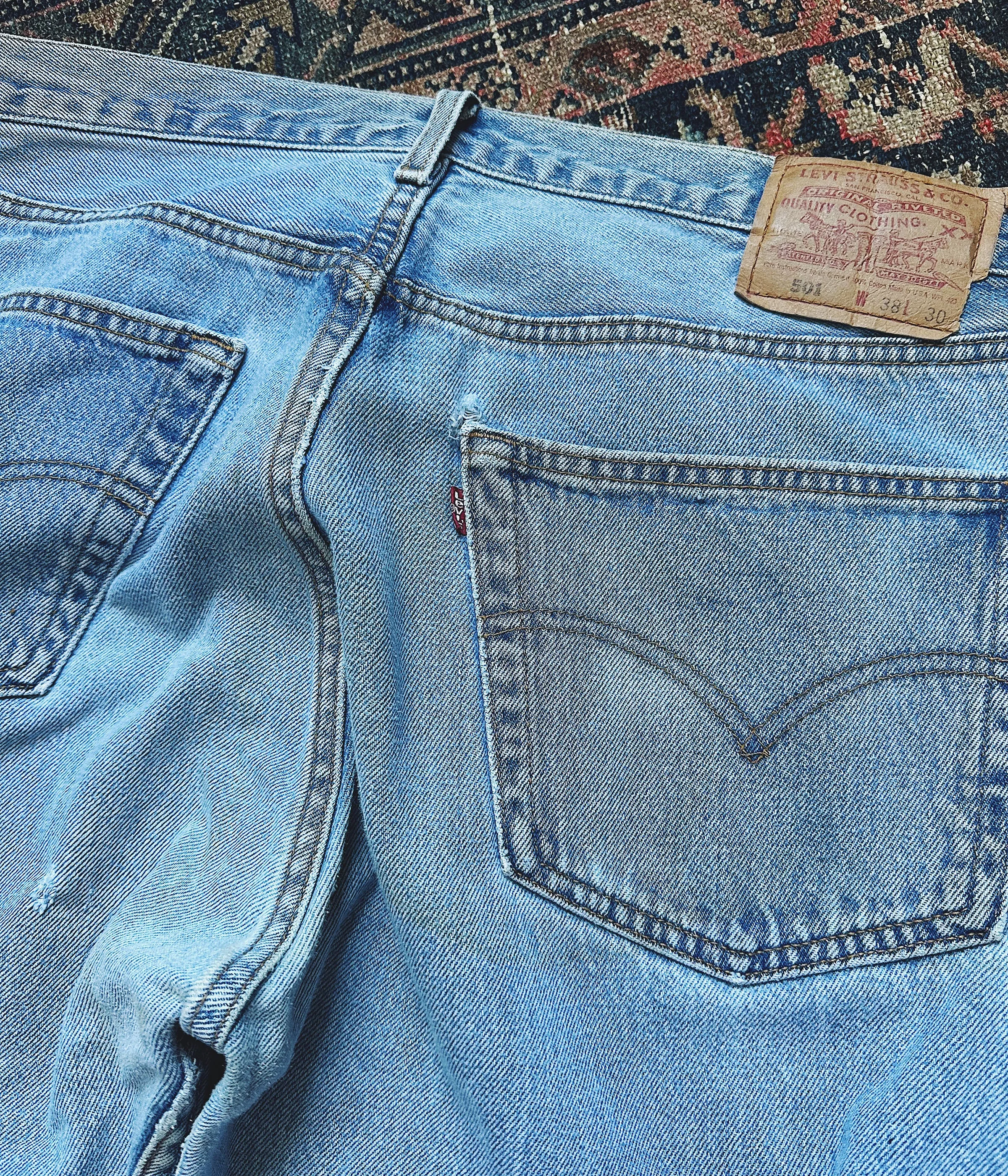 Vintage Levi's 501 Jean - 36