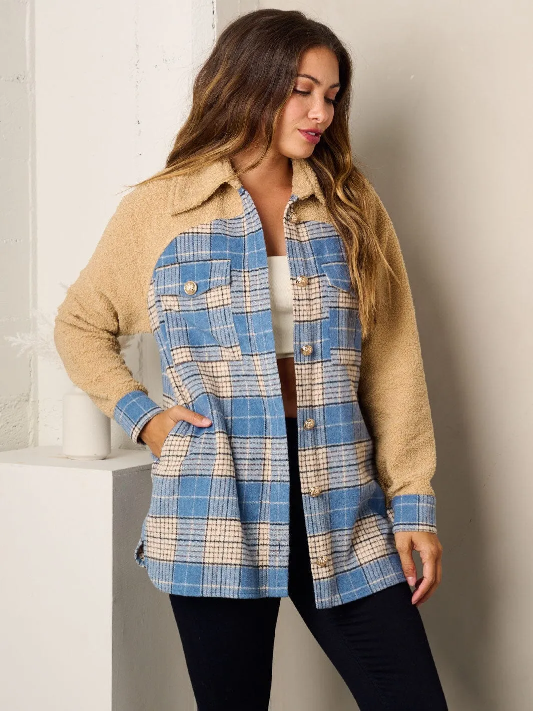 WOMEN'S LONG SLEEVE BUTTON CLOSURE PLAID SHERPA JACKET